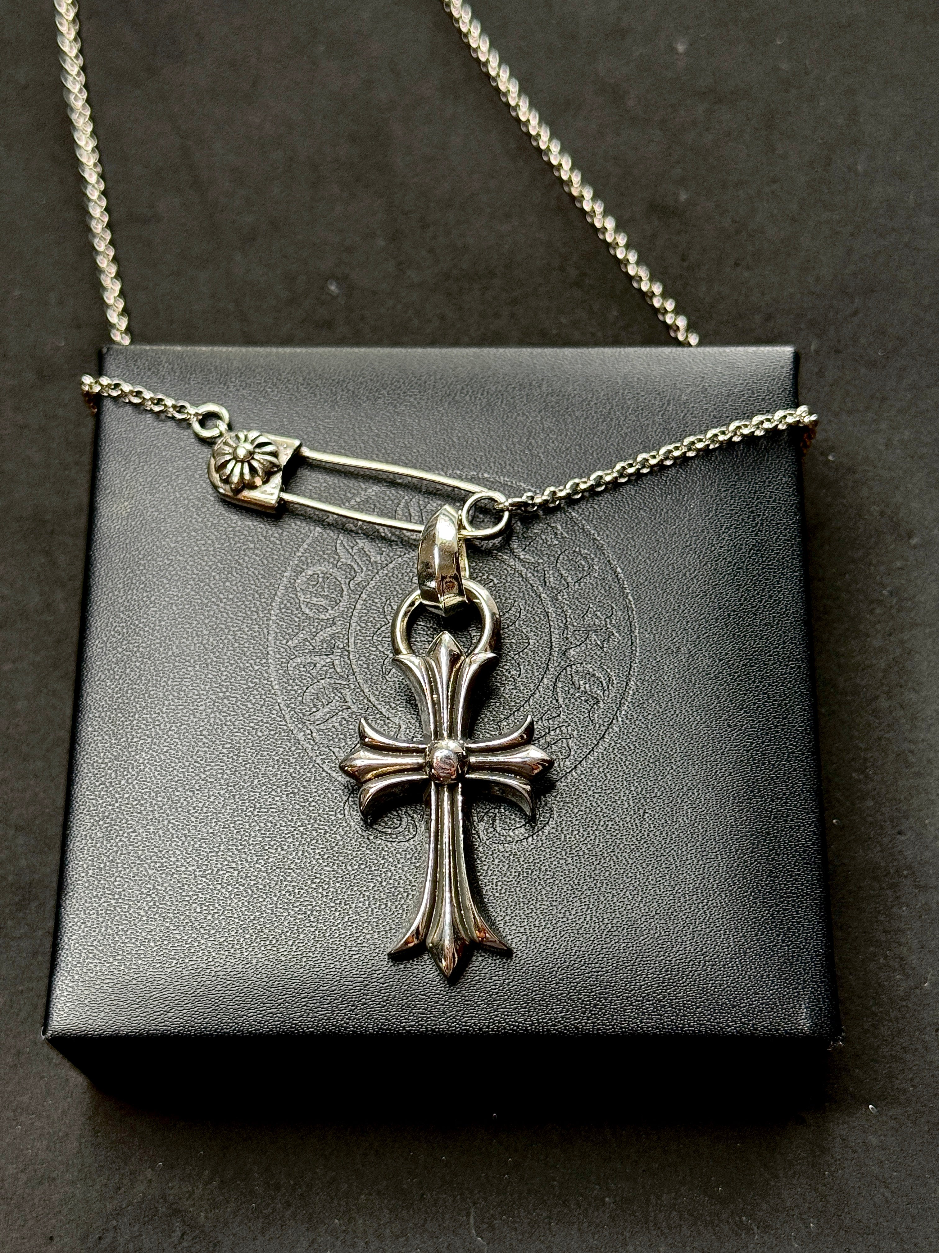 CH 925 Paper Clip Necklace