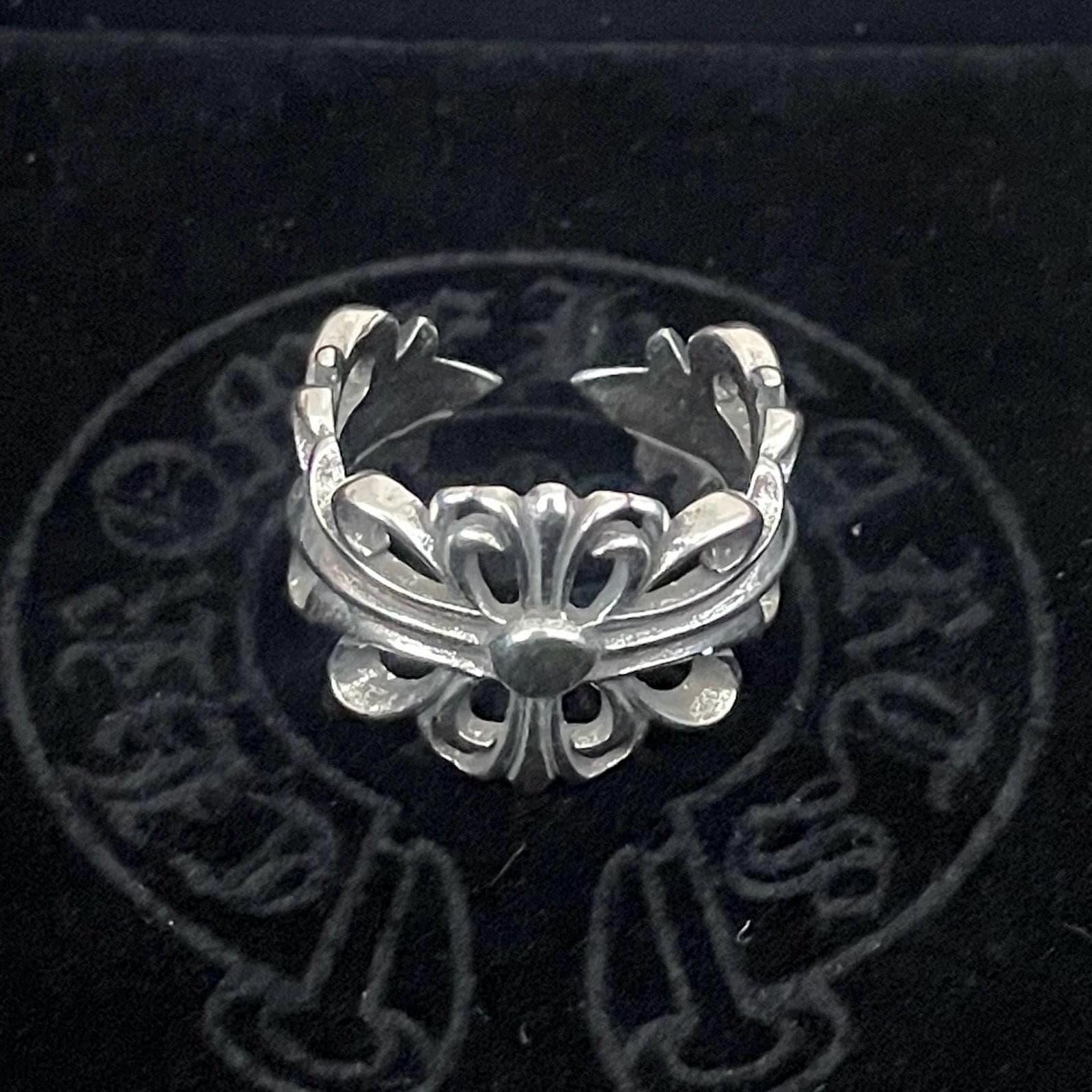 Ch gothic cross style ring y2k chrome silver punk crow croix flower charm chrome grunge adjustable size d5