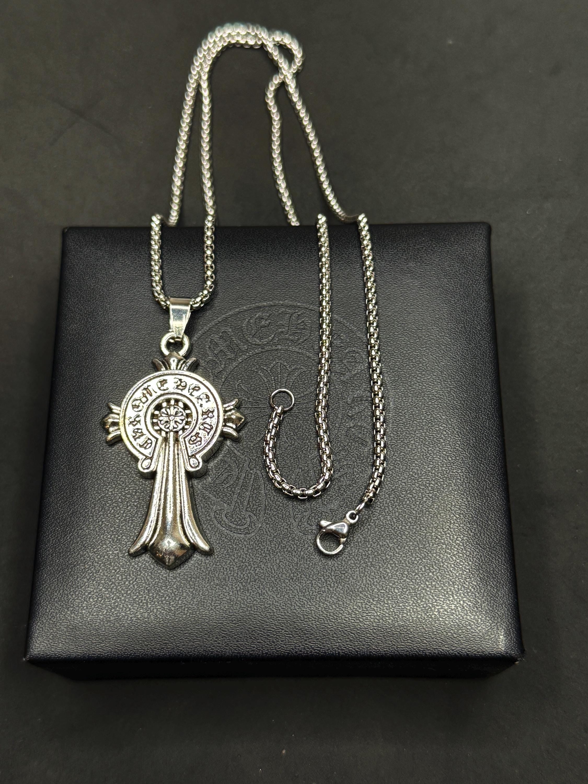 Ch gothic style y2k punk necklace chrome silver long chain pendant lightweight 24in a16