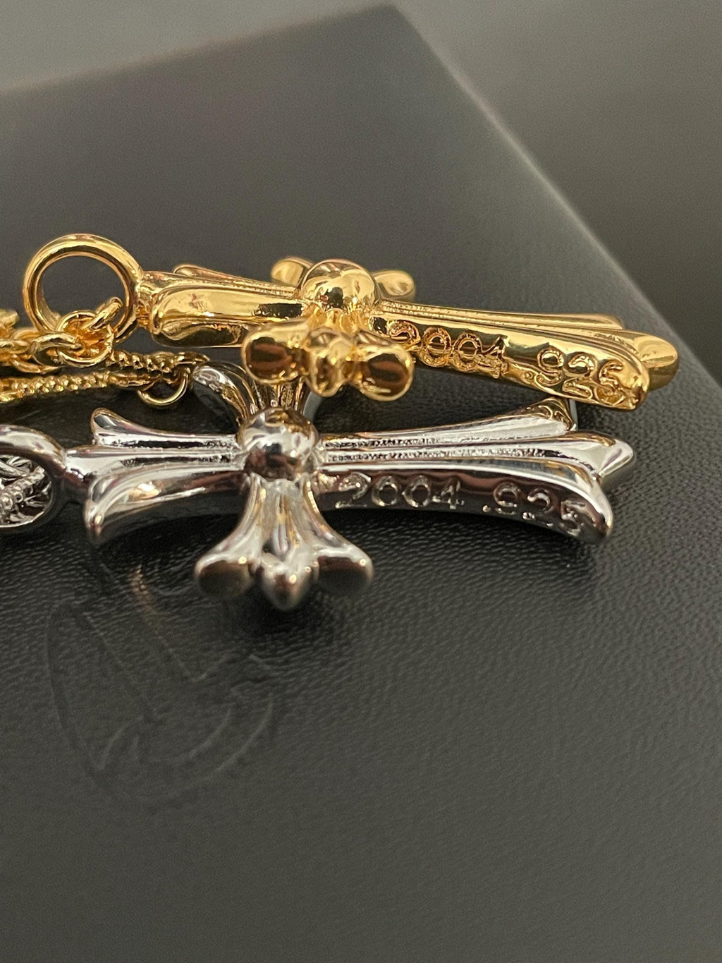 Ch diamond gothic style double cross y2k punk chrome silver gold necklace choke chain pendant 23.5in for men and women a13